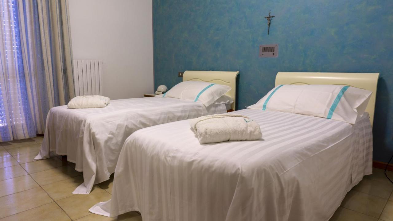 Hotel San Crispino Morrovalle Экстерьер фото